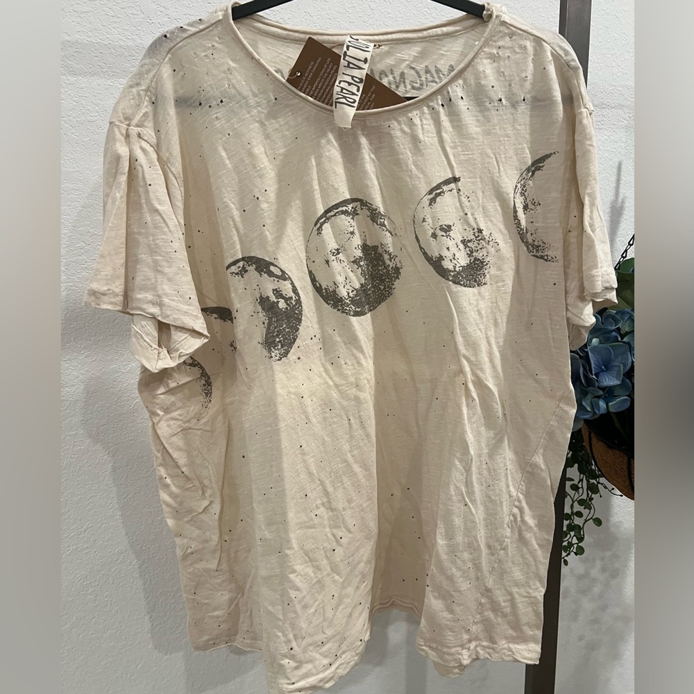 Magnolia Pearl Cream Moon Phase Blouse (item B16.2)